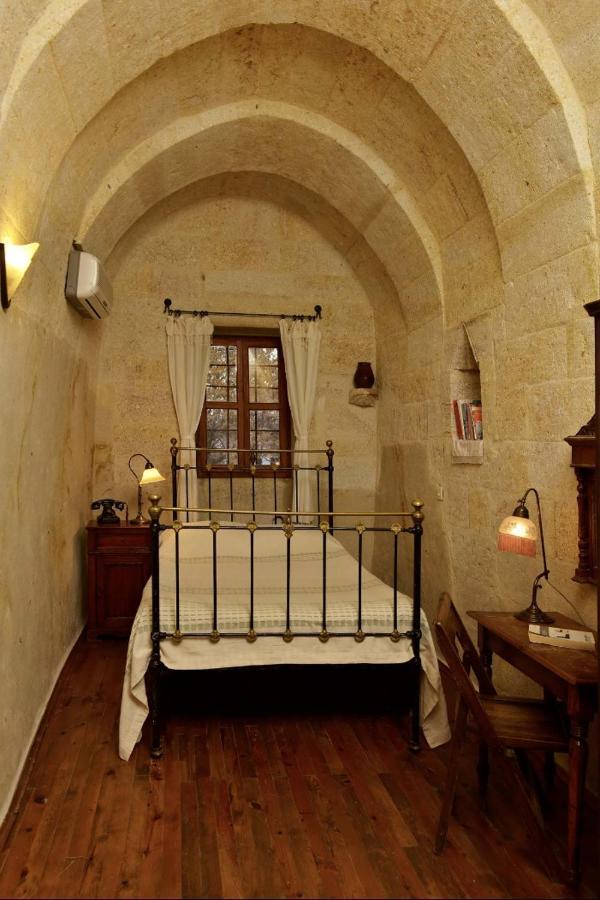 Esbelli Evi Cave Houses Ürgüp Bagian luar foto