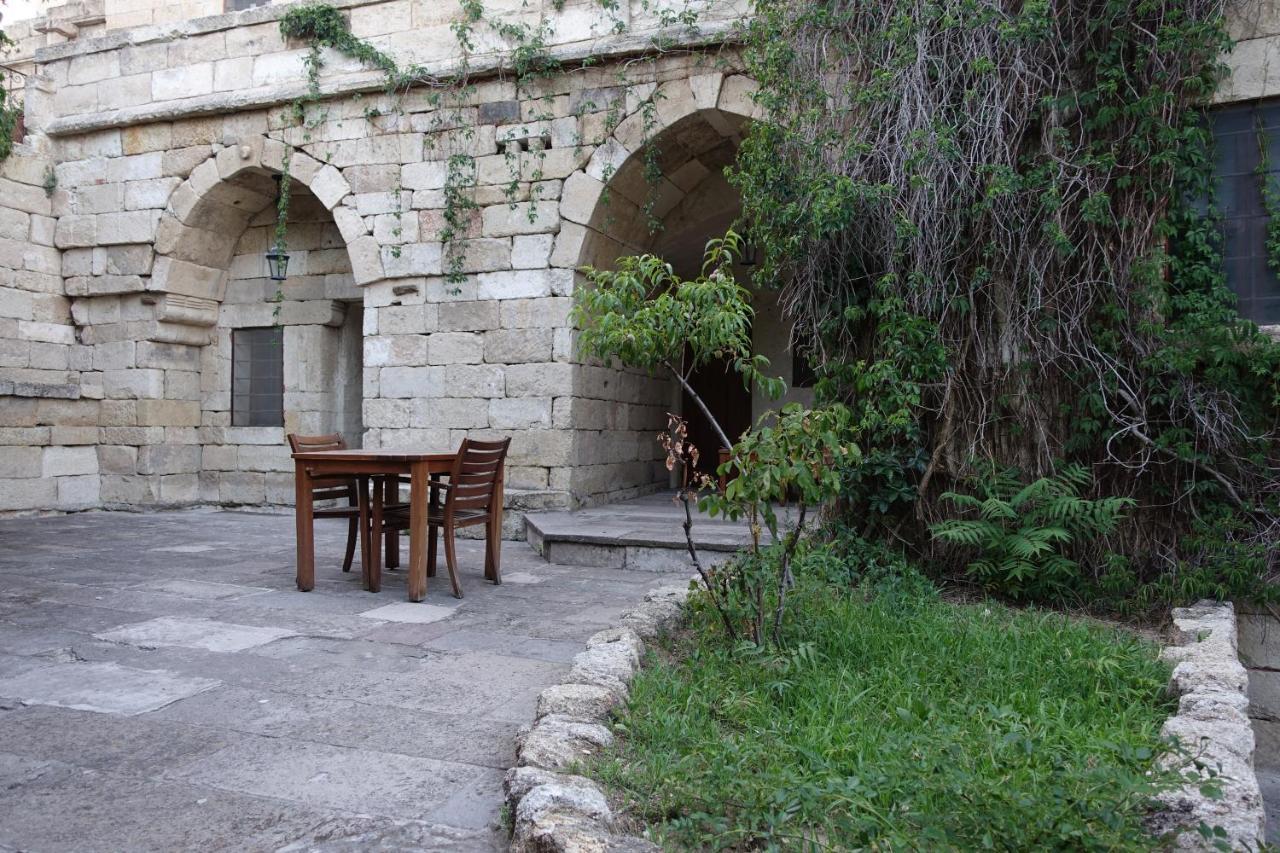 Esbelli Evi Cave Houses Ürgüp Bagian luar foto